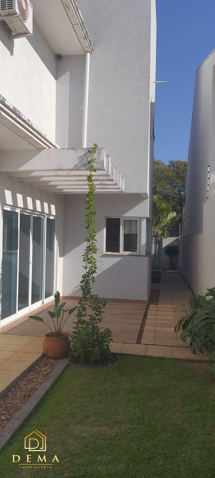 Casa à venda com 1 quarto, 340m² - Foto 10