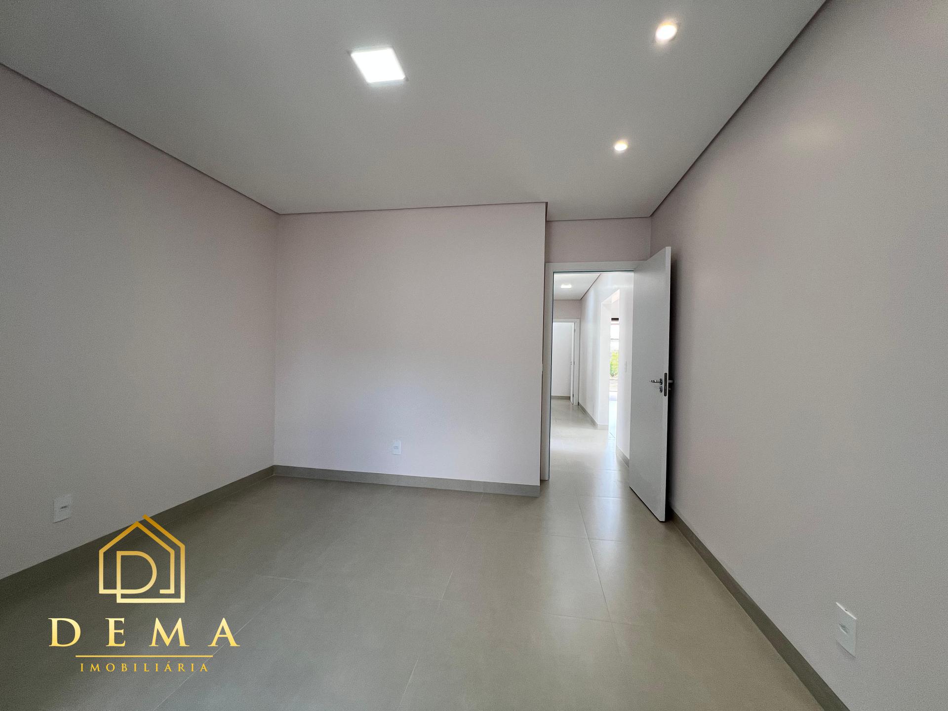 Casa à venda com 2 quartos, 126m² - Foto 12