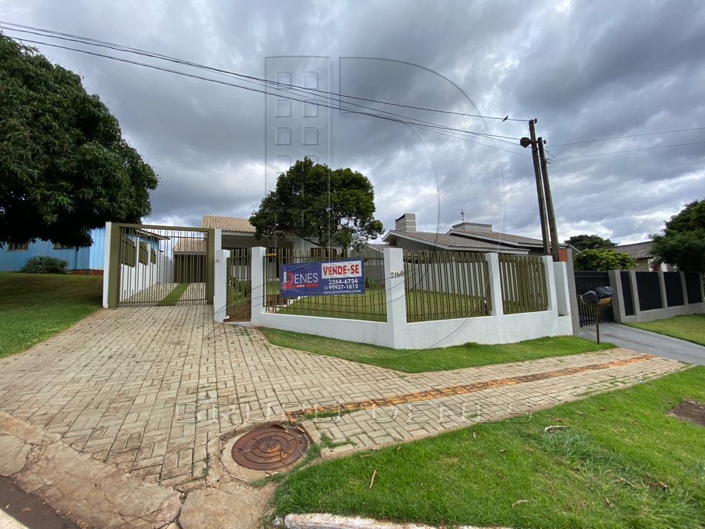 Casa à venda com 04 quartos, Bairro Nazaré, MEDIANEIRA - PR