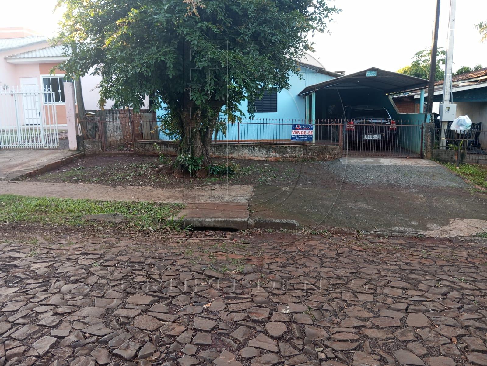 Casa com 2 dormitórios à venda, Bairro Nazaré, MEDIANEIRA - PR