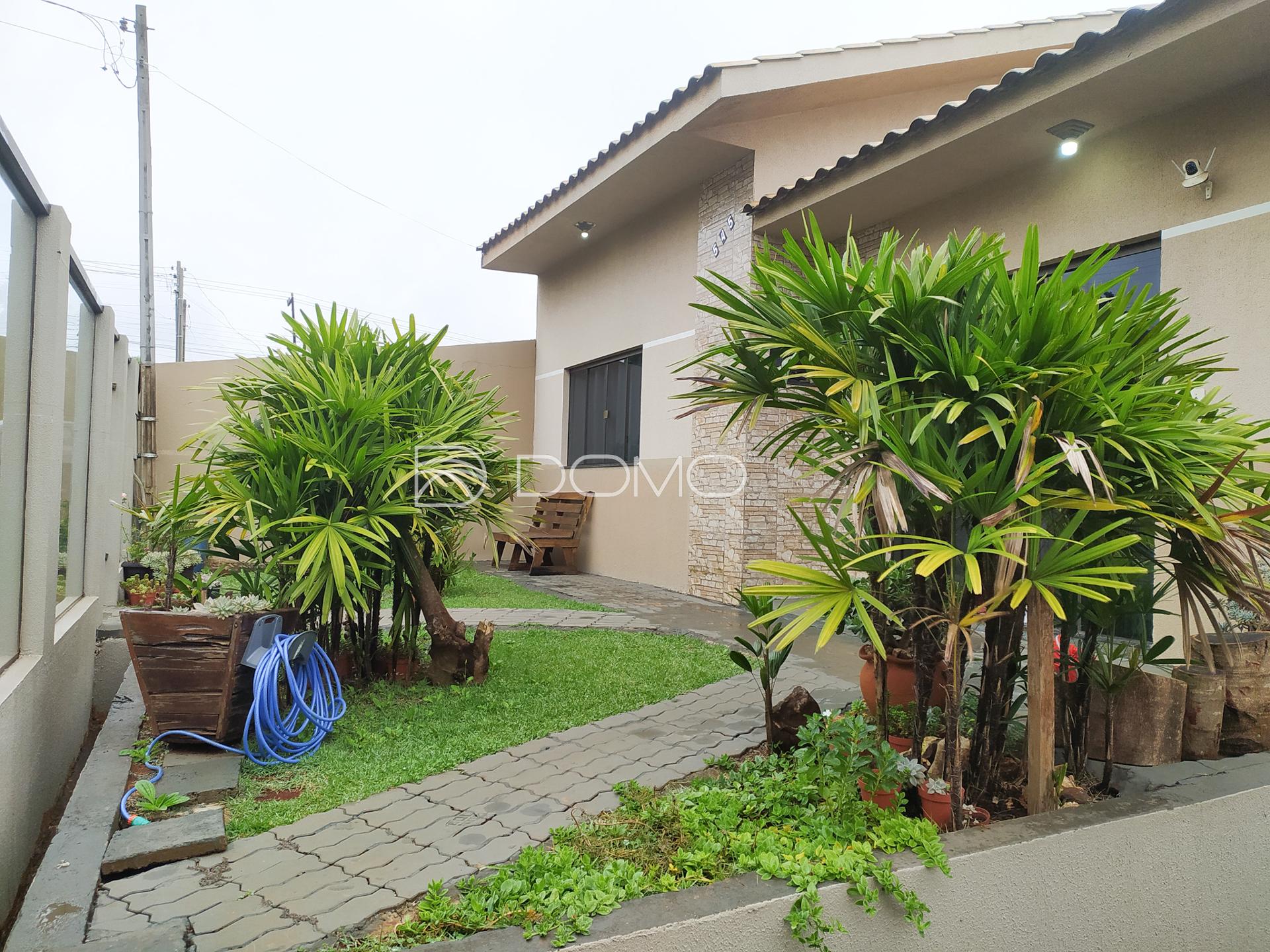 Casa à venda, localizada no bairro Periolo, CASCAVEL - PR