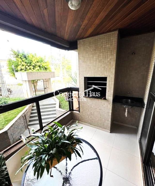 Apartamento com 3 dormitórios  1 suíte  à venda, em Vila Izabe...