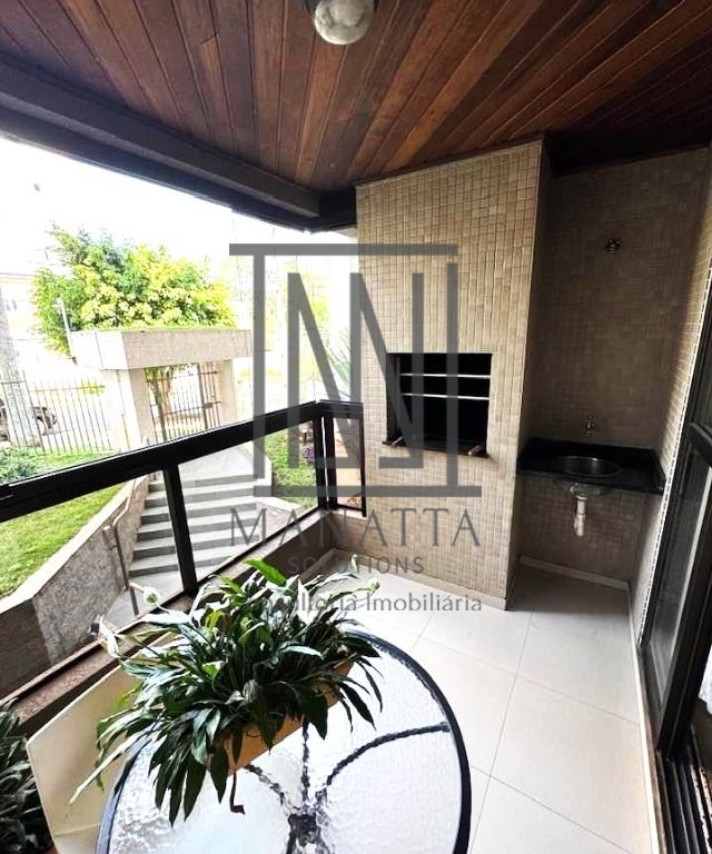 Apartamento com 3 dormitórios  1 suíte  à venda, em Vila Izabe...