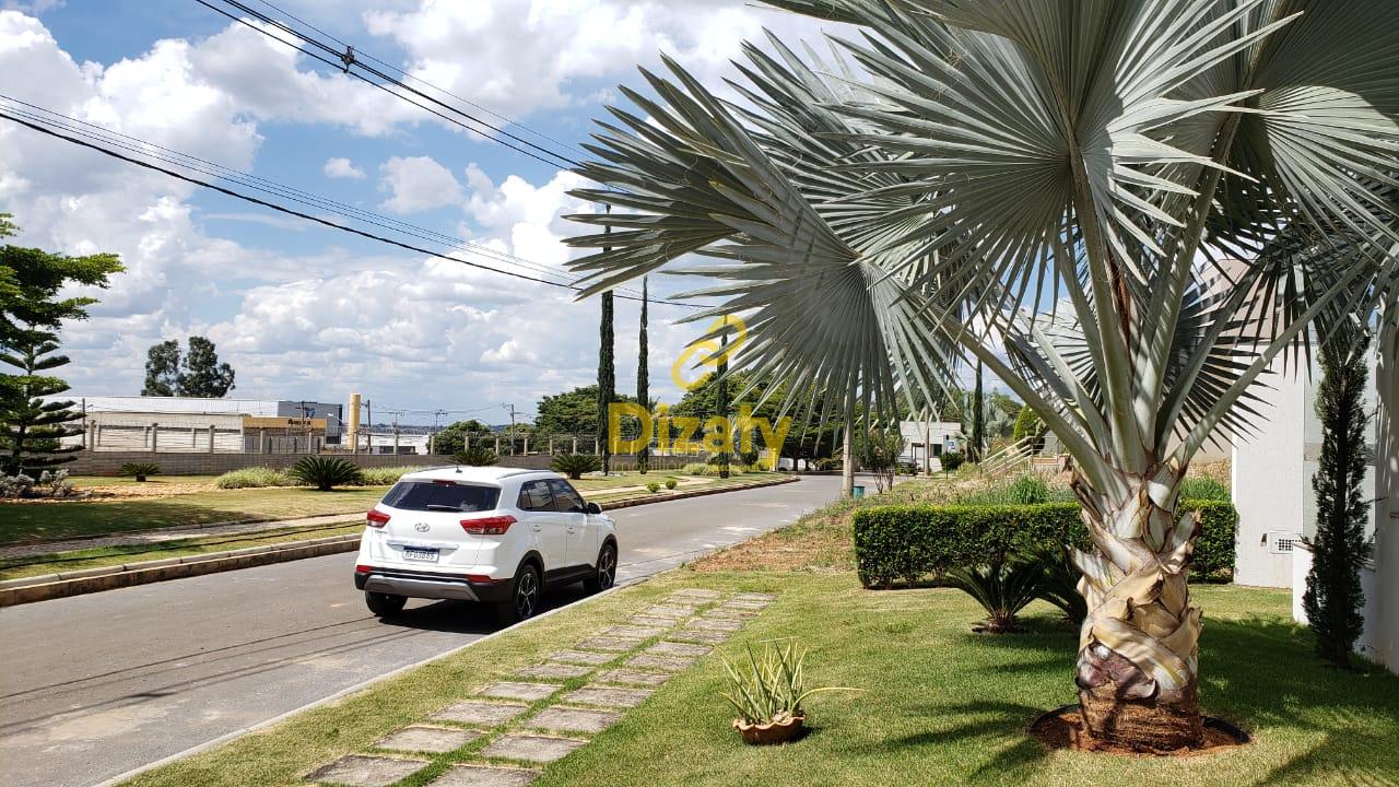 CASA NO CONDOMÍNIO PARQUE DAS NOGUEIRAS -HREF: - IMOBILIÁRIA DIZATY EM