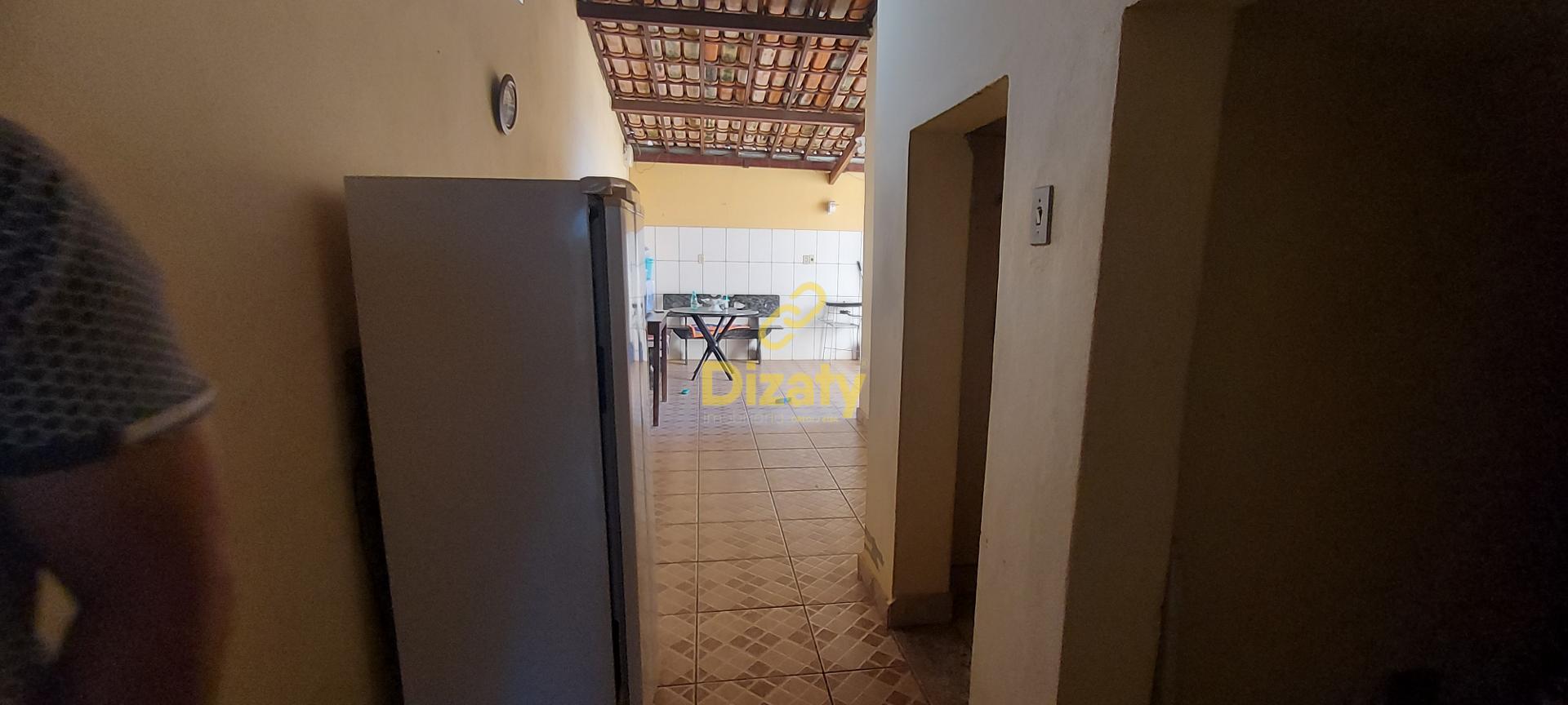 Casa à venda com 4 quartos, 300m² - Foto 6