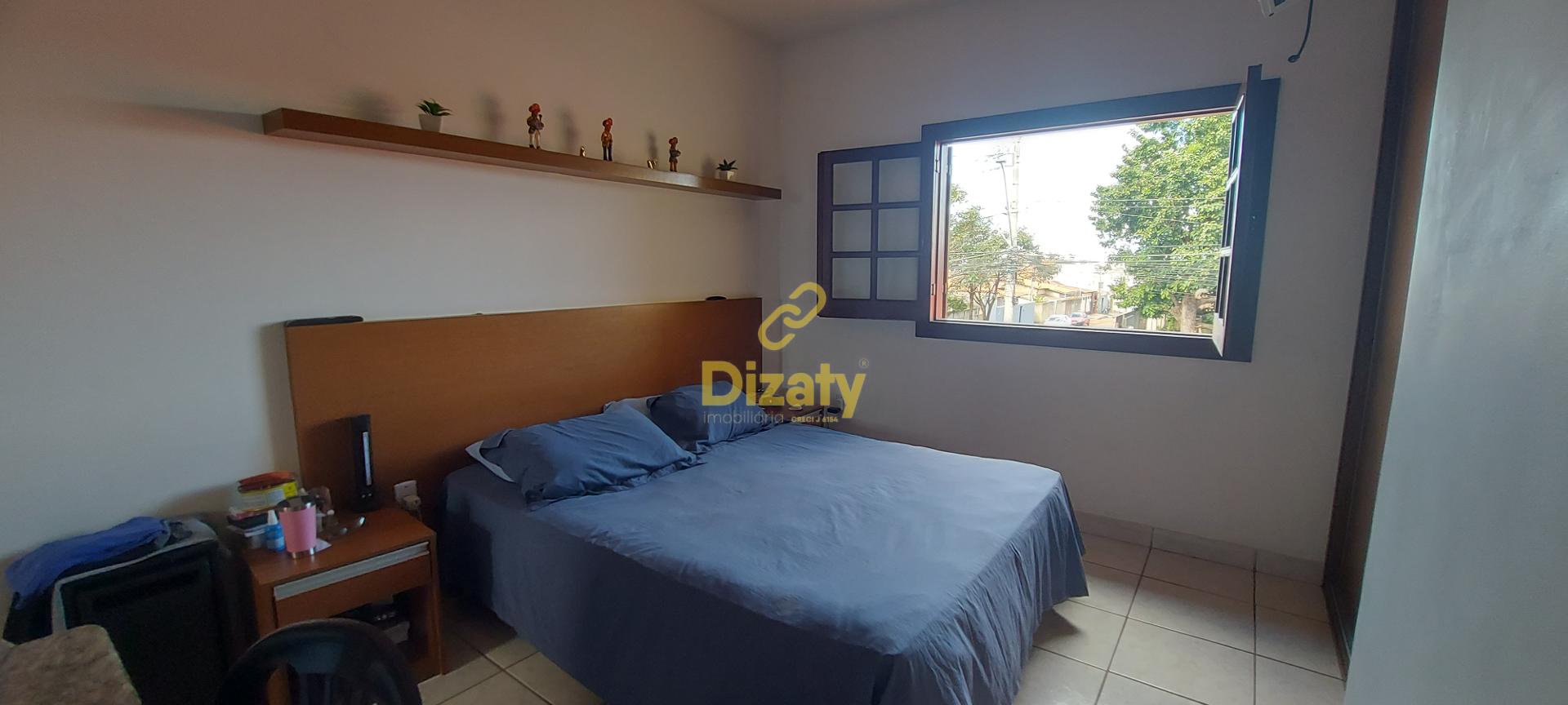 Casa à venda com 4 quartos, 300m² - Foto 22