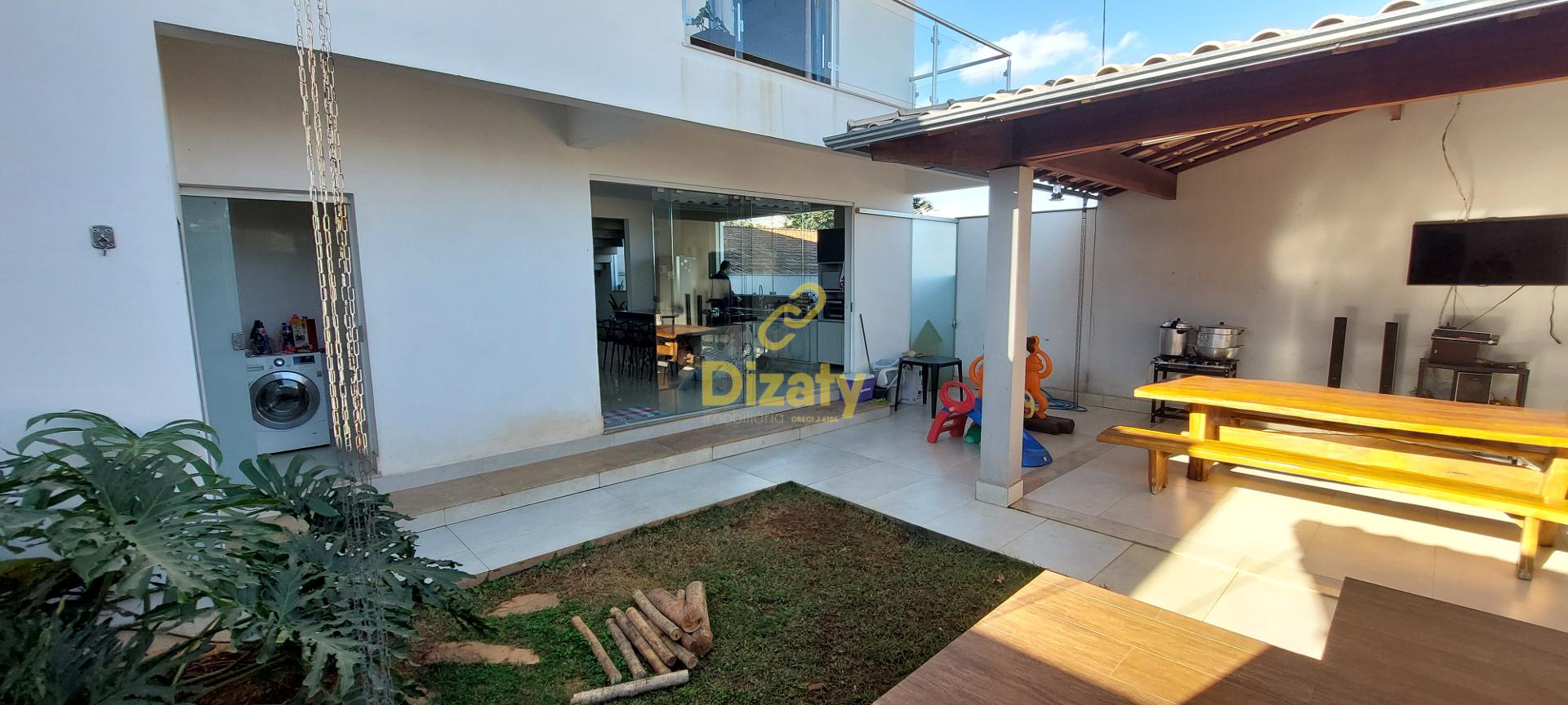 Casa à venda com 4 quartos, 360m² - Foto 11