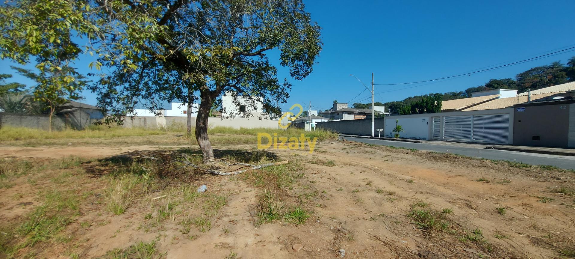 Terreno à venda, 360m² - Foto 1