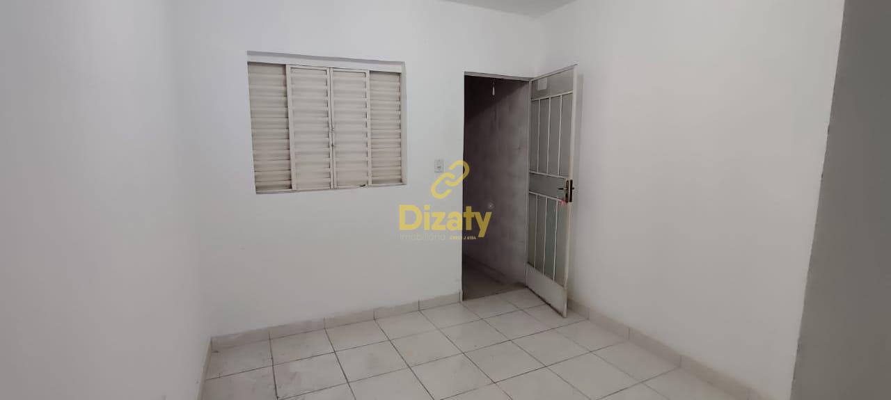 Casa à venda com 2 quartos, 360m² - Foto 10