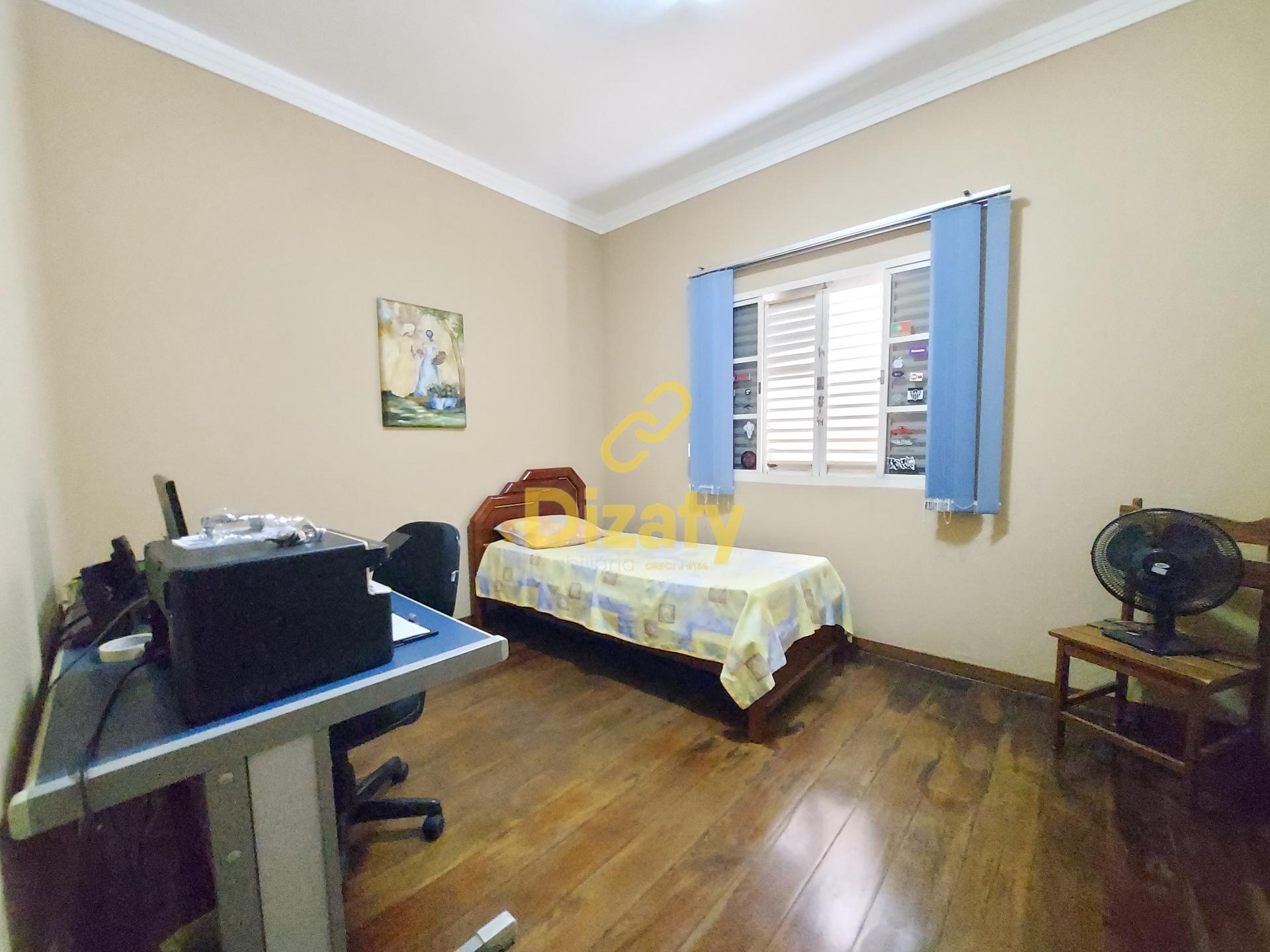 Casa à venda com 3 quartos, 360m² - Foto 12