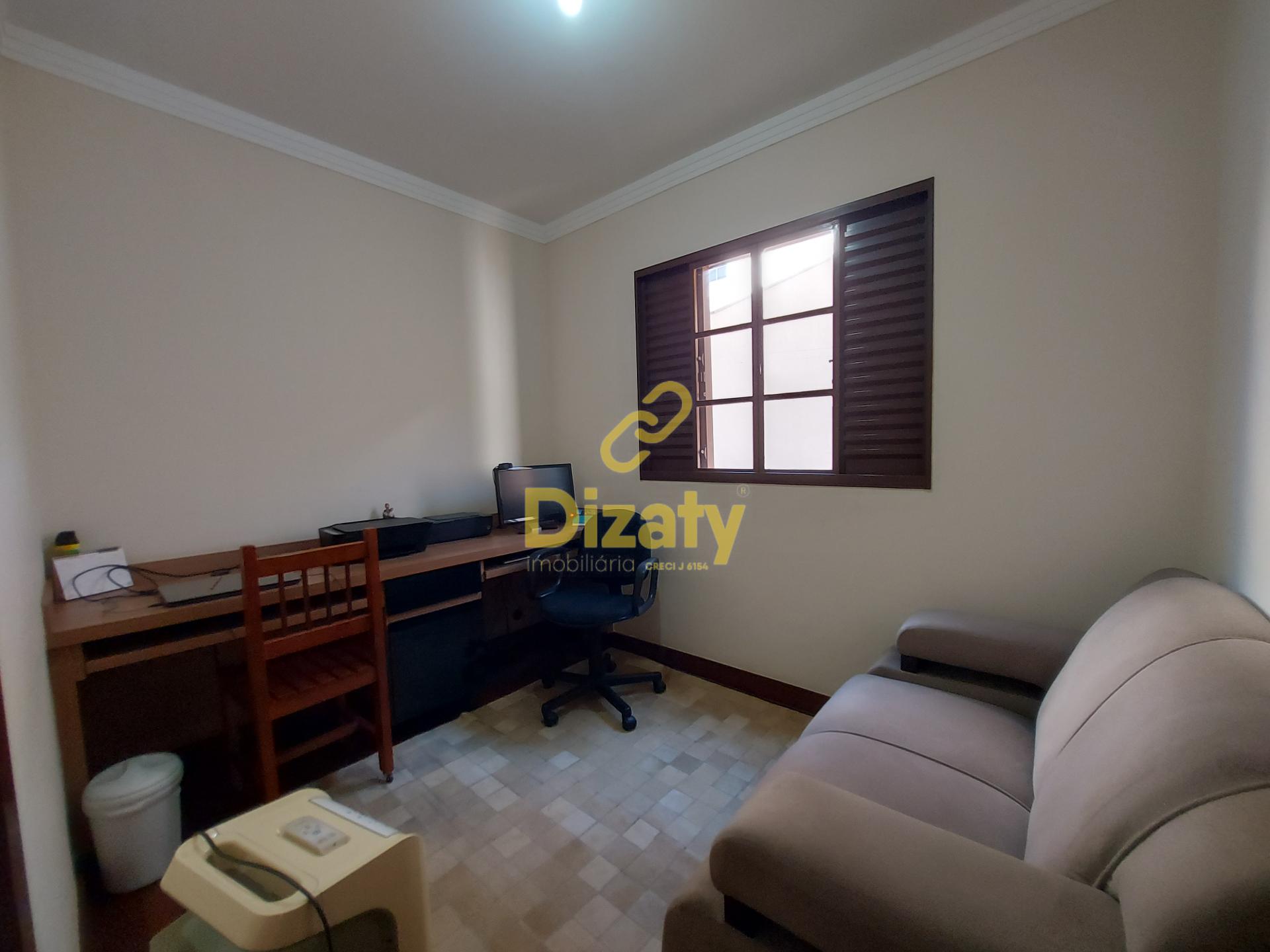 Casa à venda com 6 quartos, 360m² - Foto 13