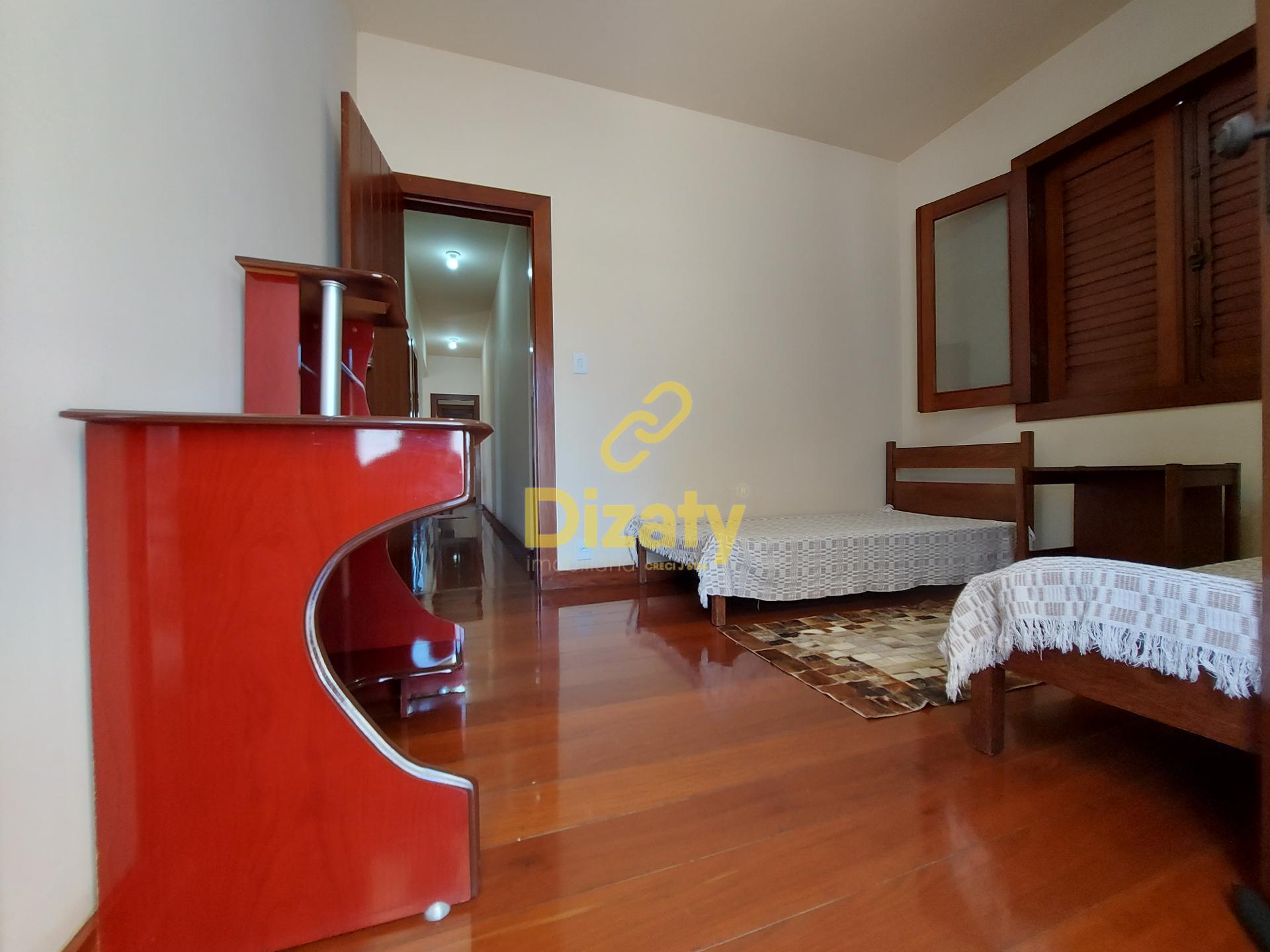 Casa à venda com 6 quartos, 360m² - Foto 50