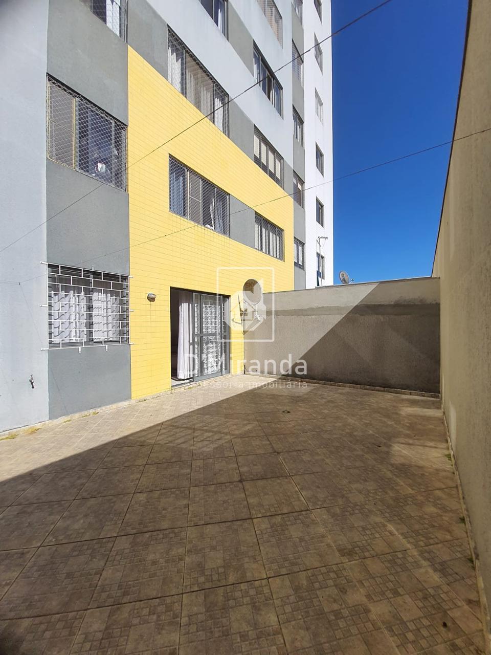 Apartamento, Vila Tarum?, PINHAIS - PR
