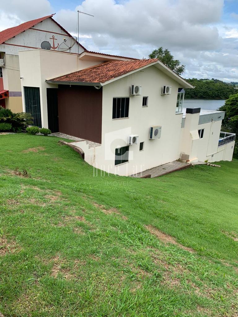 Casa com piscina no Alagado do Cruzeiro do Iguaçu/PR