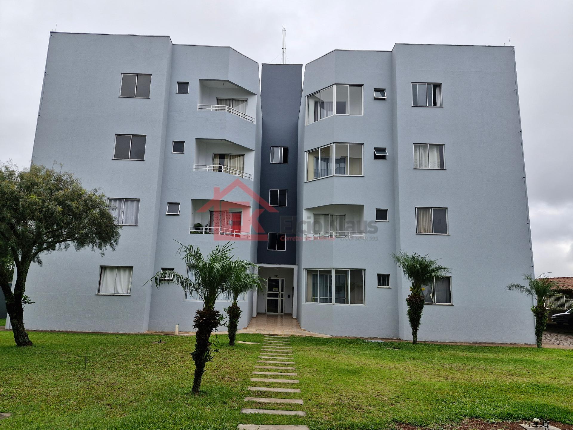 Apto para locao, 1 sute   2 quartos, cozinha planejada, 2 ar cond. 1 guarda-roupas