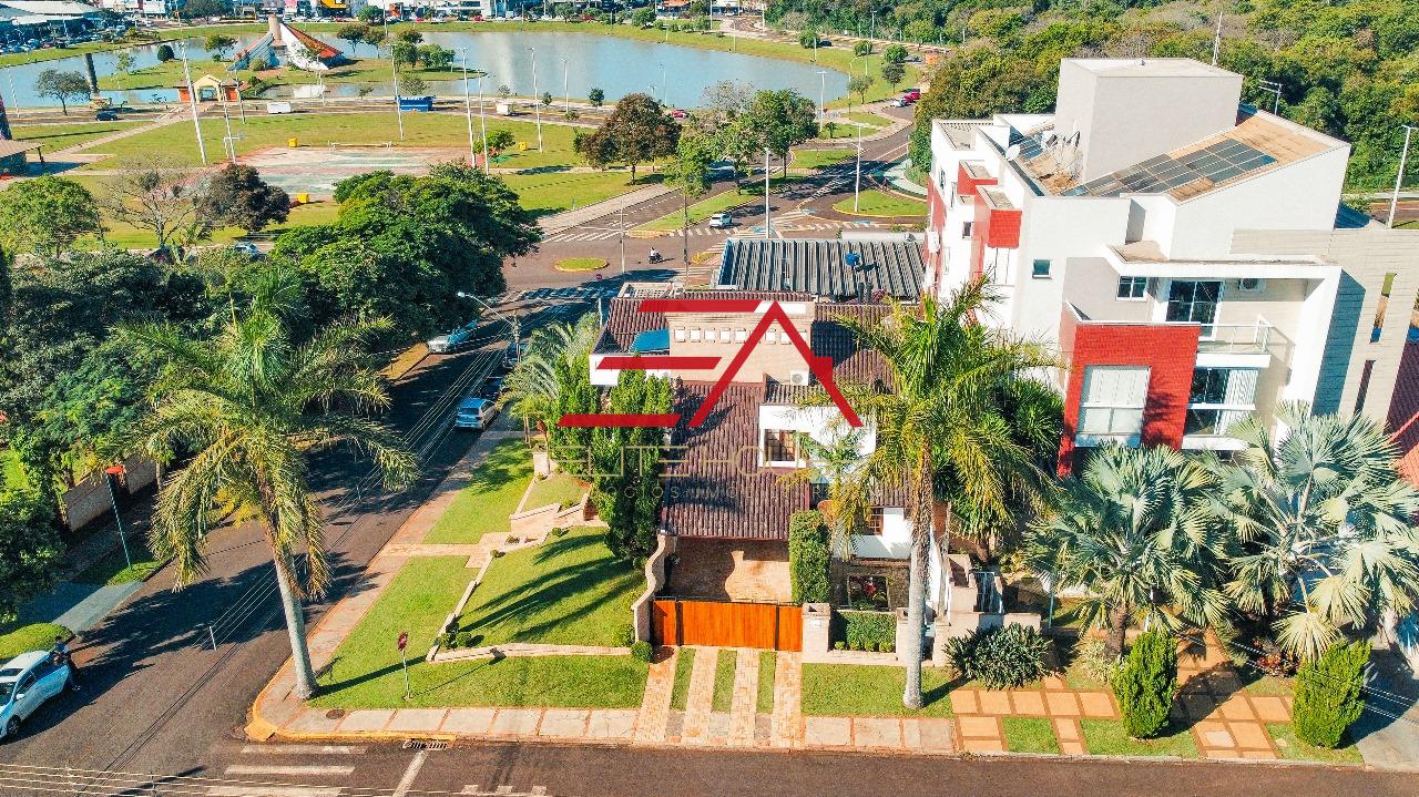 Sobrado com localização privilegiada no Jardim La Salle, TOLEDO - PR