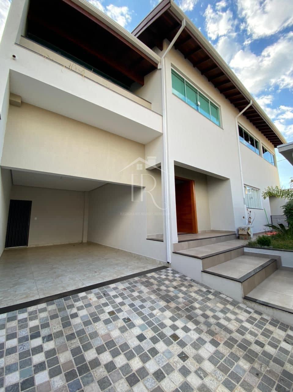 Casa com 5 dormitórios à venda, Jardim coolapa, SAO SEBASTIAO DO PARAISO - MG