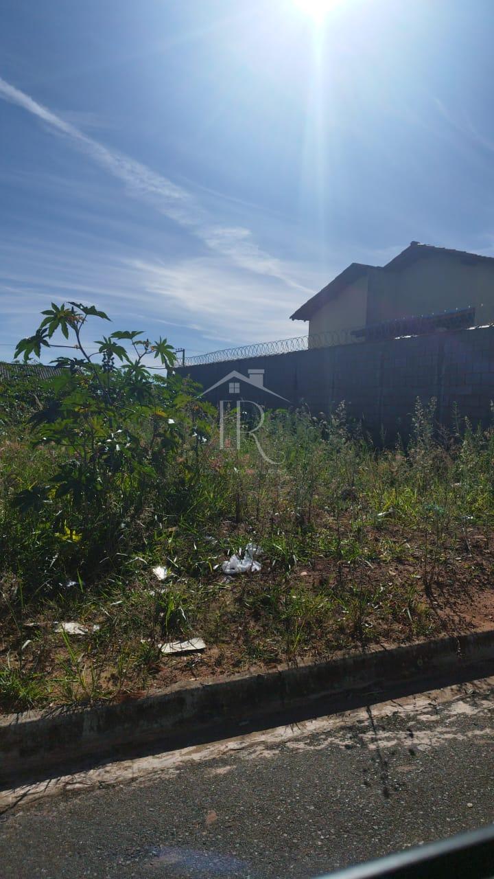 Terreno a venda no Nascente do Paraíso com 266 m²