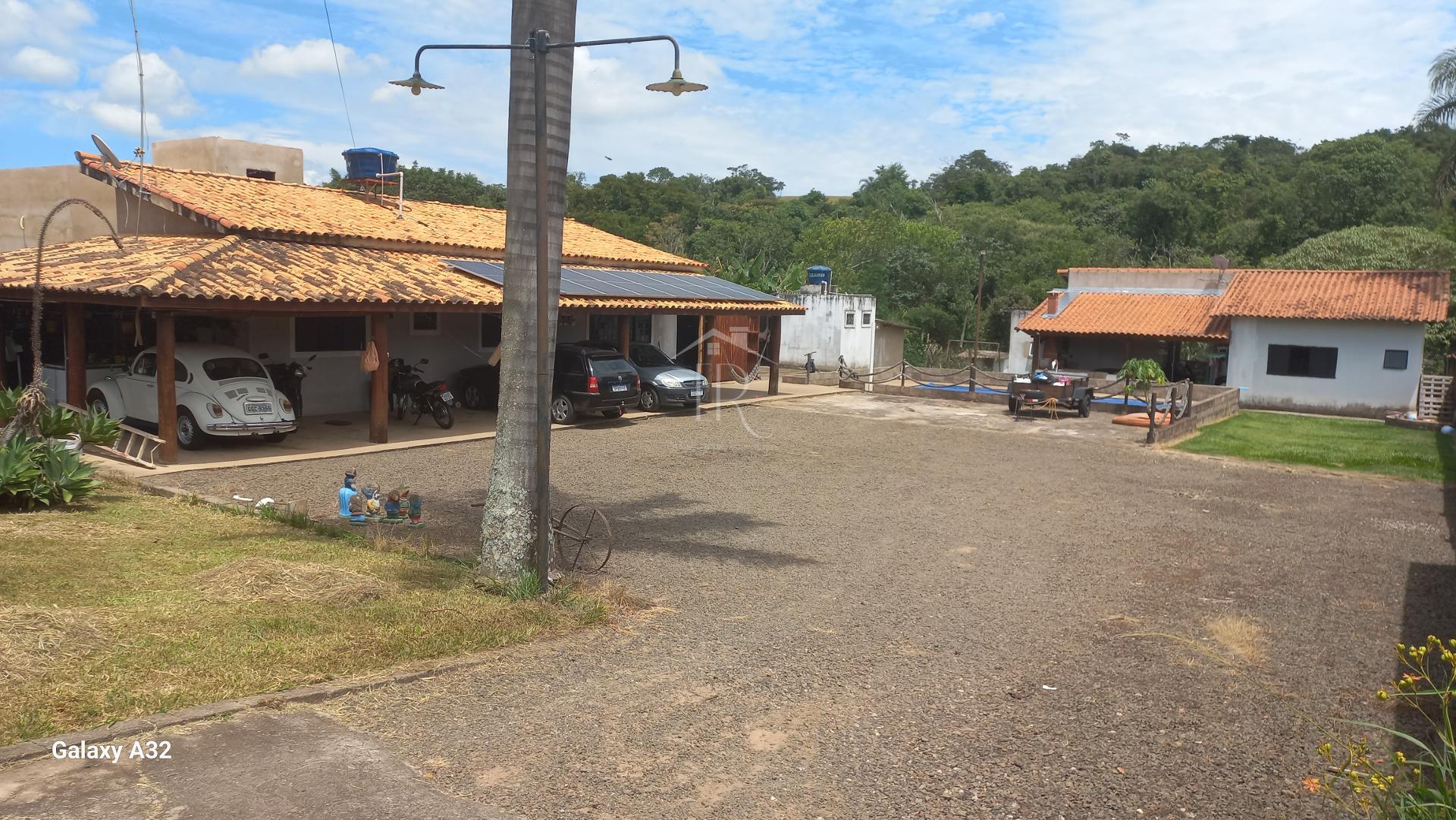Chácara com 5 dormitórios à venda, CAMPO ALEGRE, SAO SEBASTIAO DO PARAISO - MG