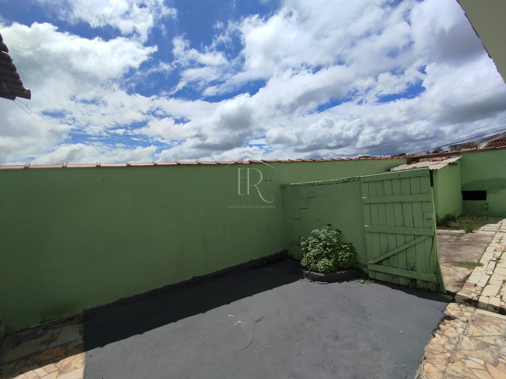 Casa com 3 dormitórios à venda, CENTRO, SAO SEBASTIAO DO PARAISO - MG