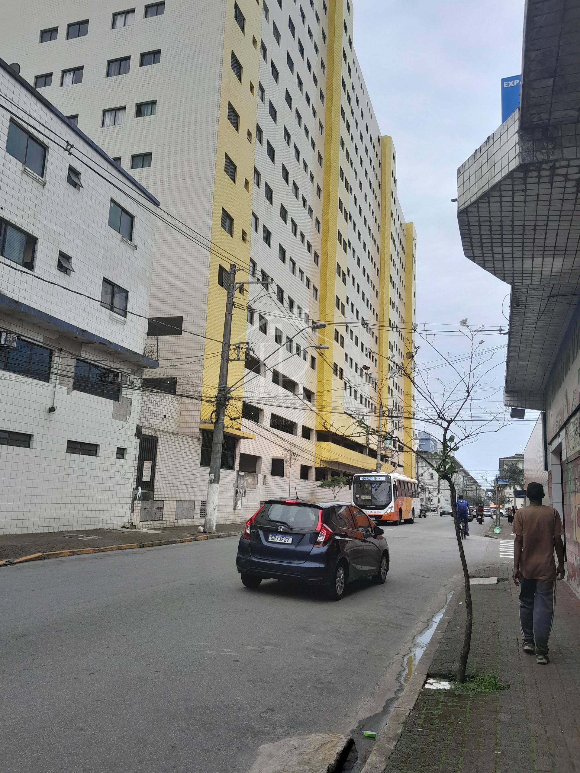 Apartamento em ótima localização,à venda, CIDADE OCIAN, PRAIA GRANDE - SP
