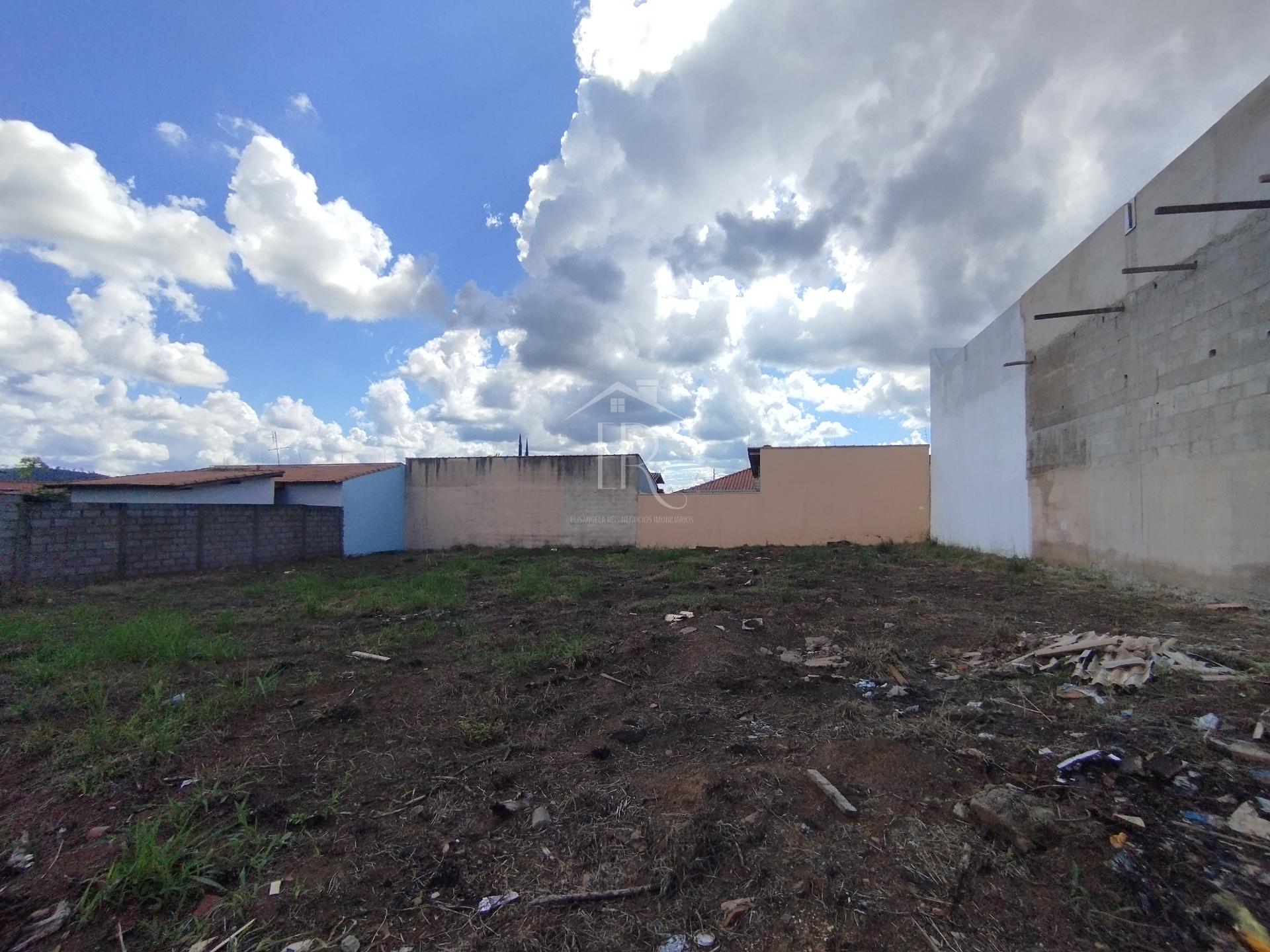 Terreno à venda, VILA MARIANA, SAO SEBASTIAO DO PARAISO - MG