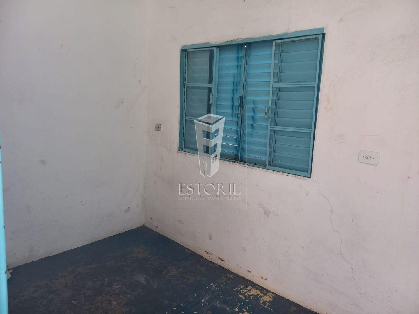 Casa à venda com 2 quartos, 270m² - Foto 9