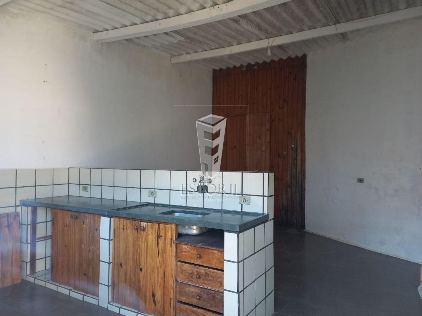 Casa à venda com 2 quartos, 270m² - Foto 10