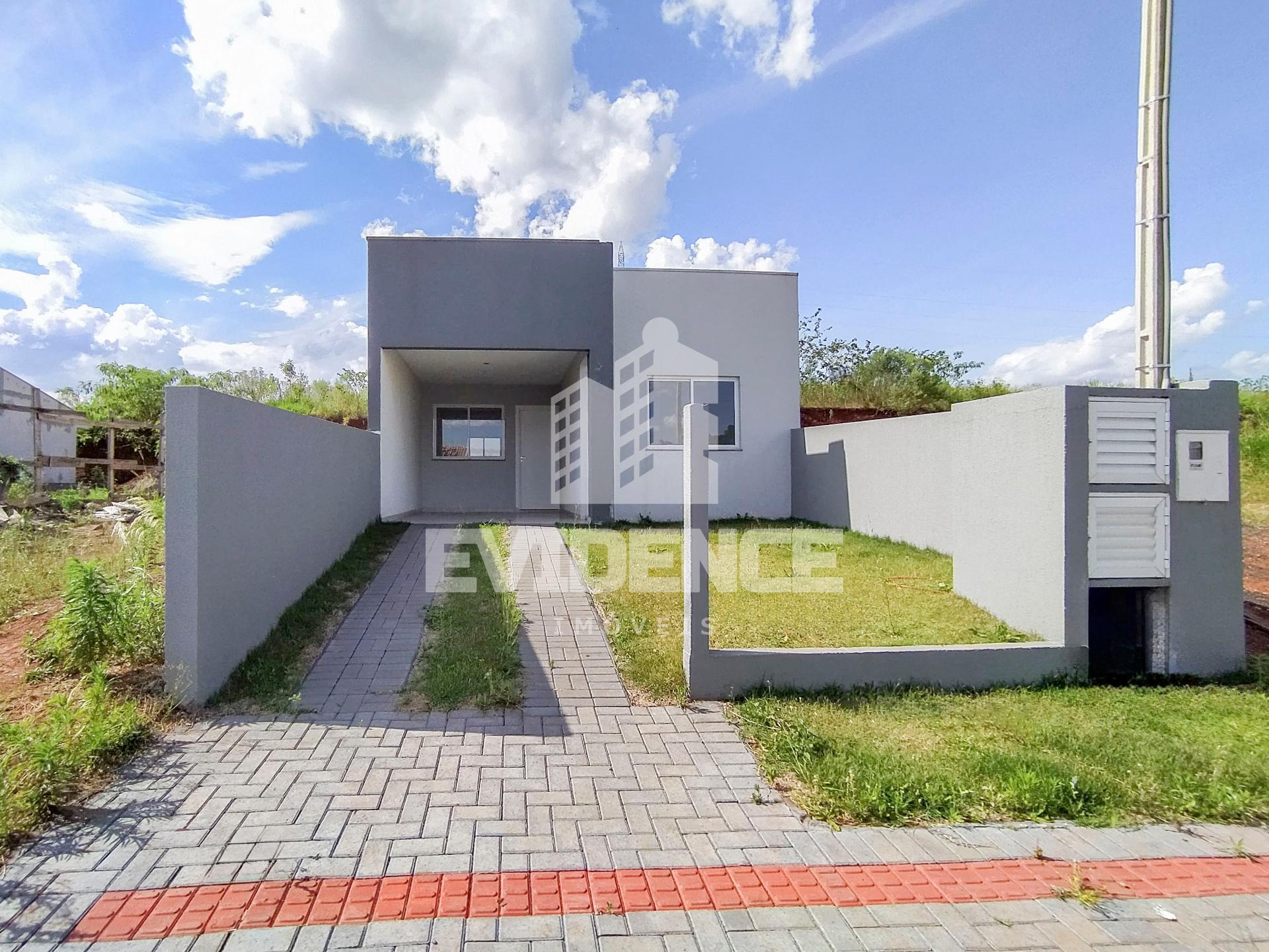 CASA À VENDA LOCALIZADA NO BAIRRO FRARON