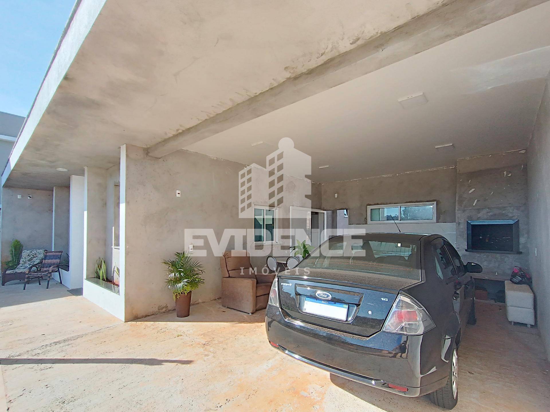 CASA À VENDA LOCALIZADA NO BAIRRO SÃO FRANCISCO