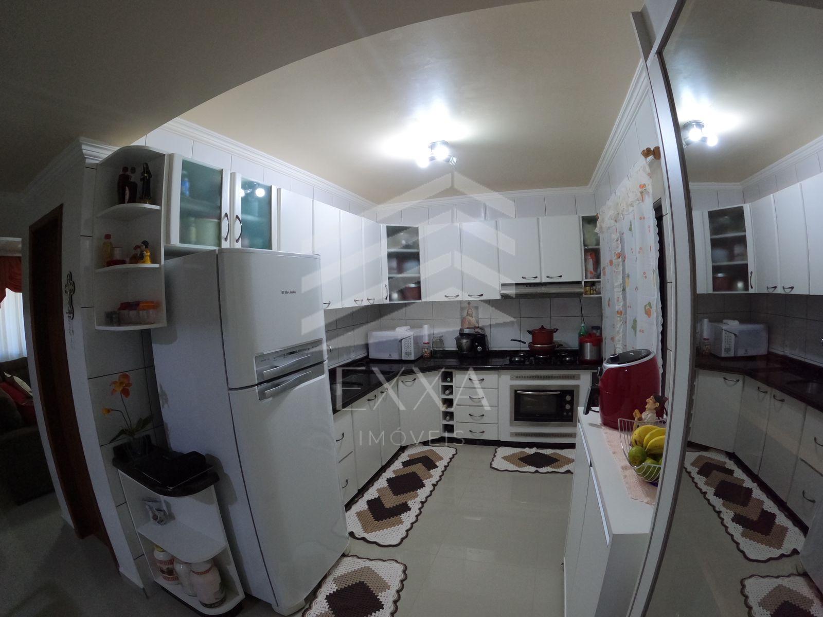 Sobrado Com 03 Dormitórios, Por R 980.000,00 Vila Tolentino, Cascavel-Pr.