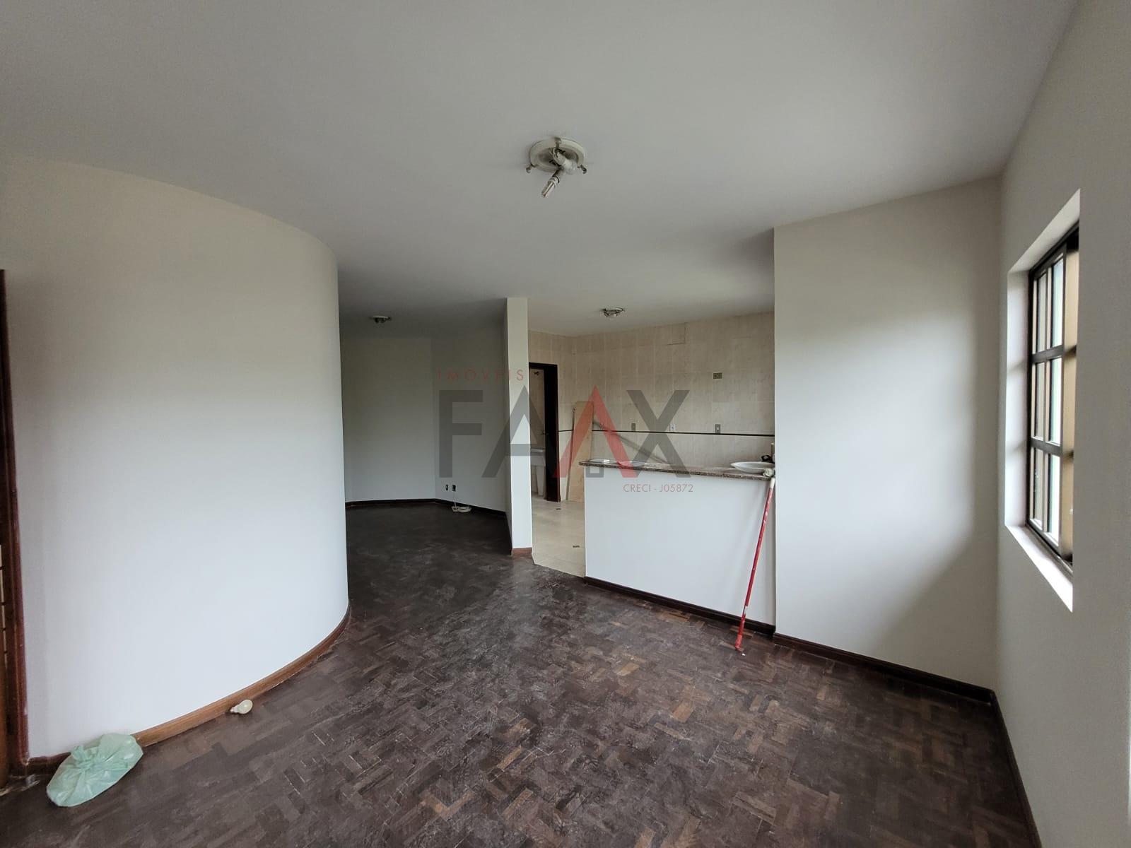 Apartamento para alugar com 2 quartos, 150m² - Foto 4