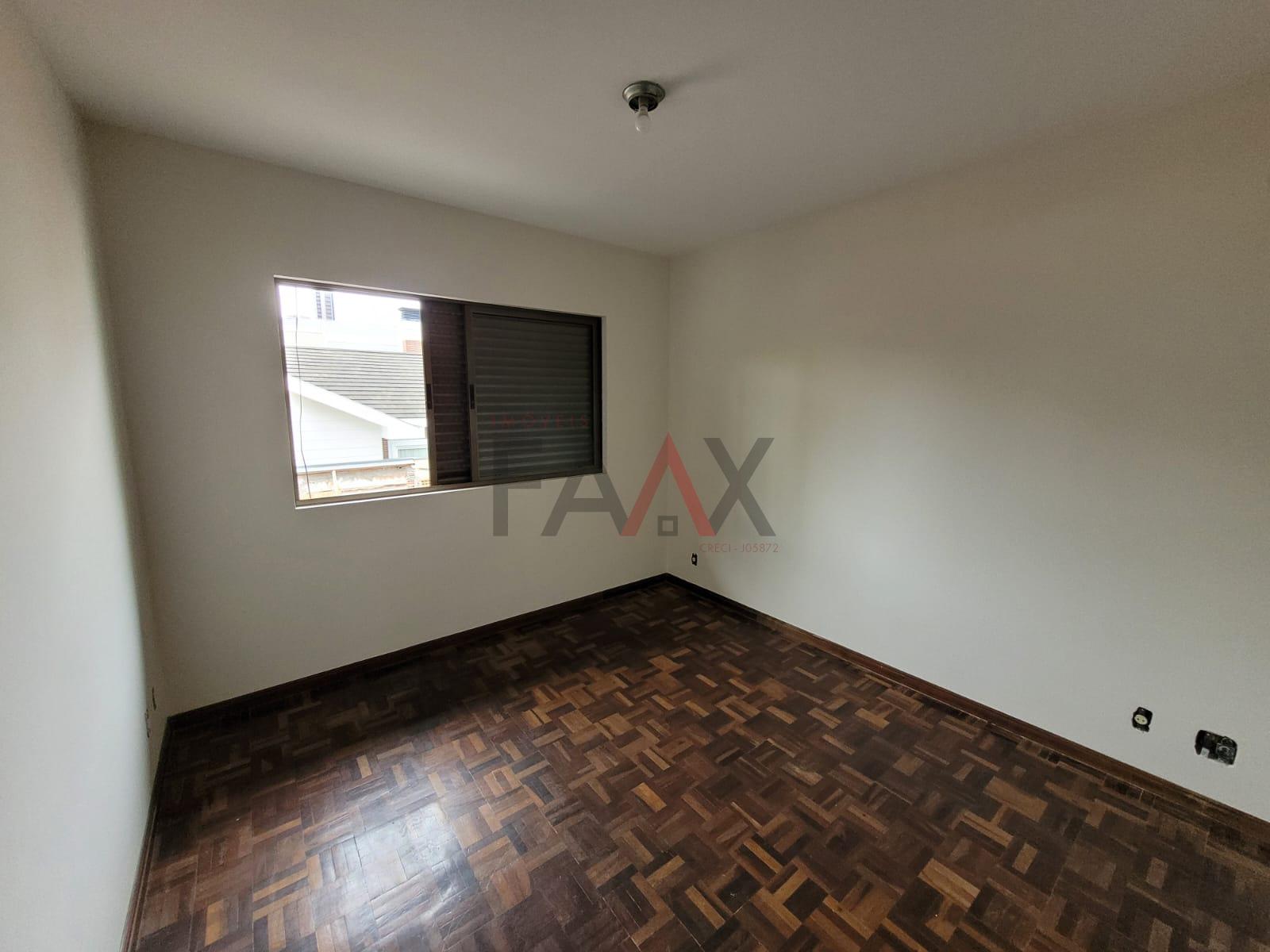 Apartamento para alugar com 2 quartos, 150m² - Foto 13