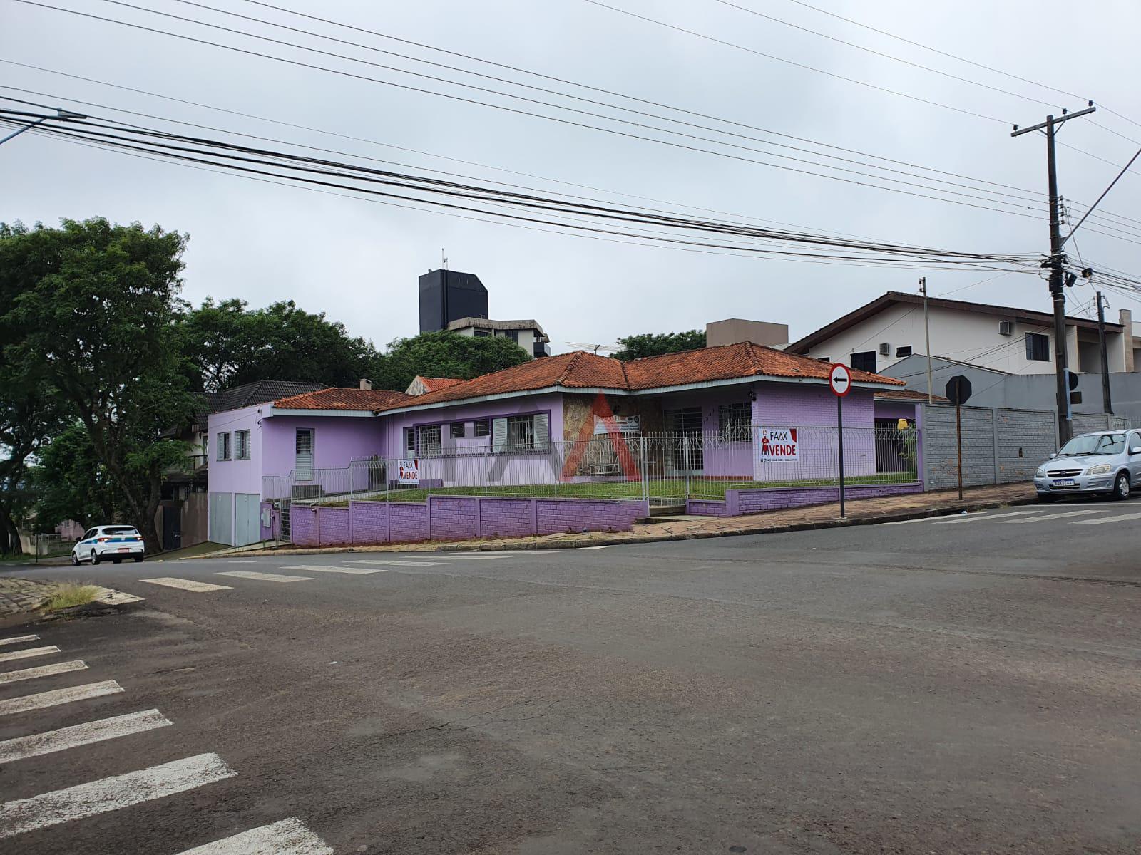 casa a venda próximo ao GRESGA no centro em Guarapuava - PR