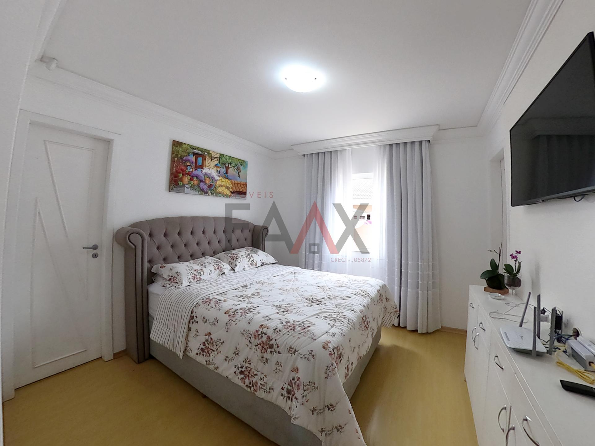 Casa à venda com 4 quartos, 280m² - Foto 9