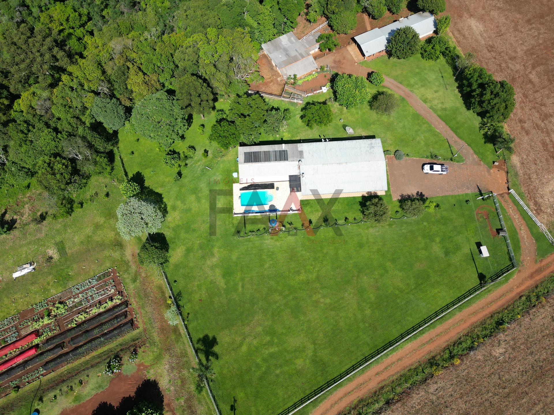 Fazenda à venda com 4 quartos, 310m² - Foto 45