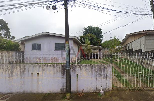 Casa à venda no BATEL, próximo ao Supermercado Unimax GUARAPUAVA - PR