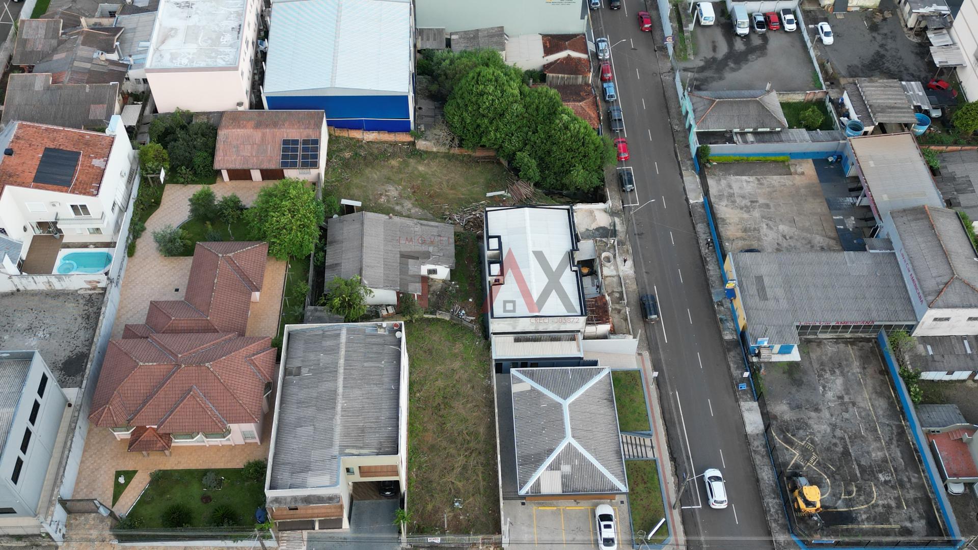 Terreno em área Central, rua principal Dr. Laranjeiras, GUARAPUAVA - PR