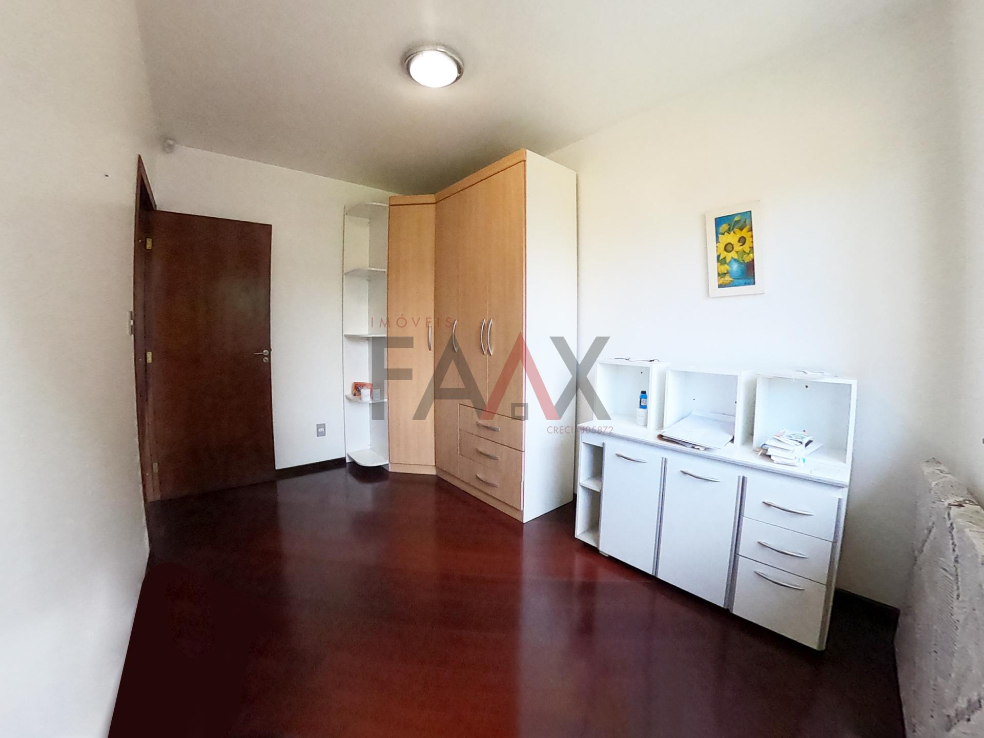 Casa à venda com 2 quartos, 425m² - Foto 16