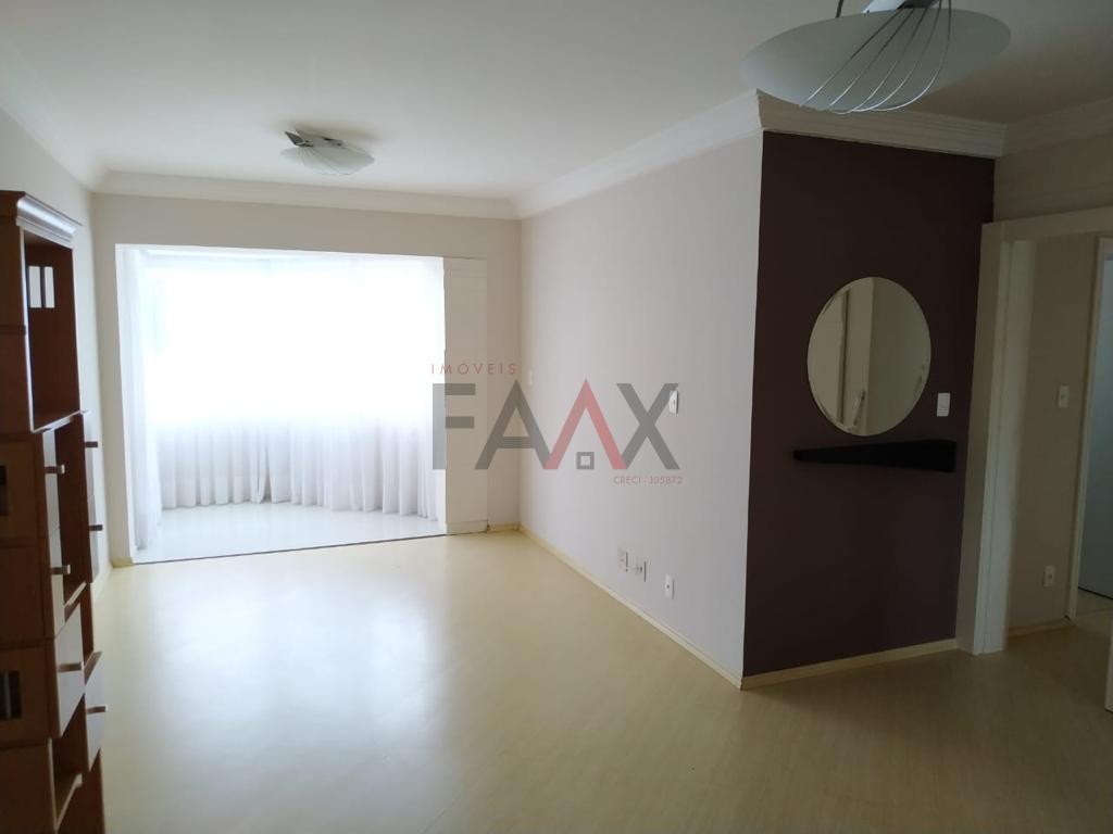 Apartamento à venda com 2 quartos, 177m² - Foto 2