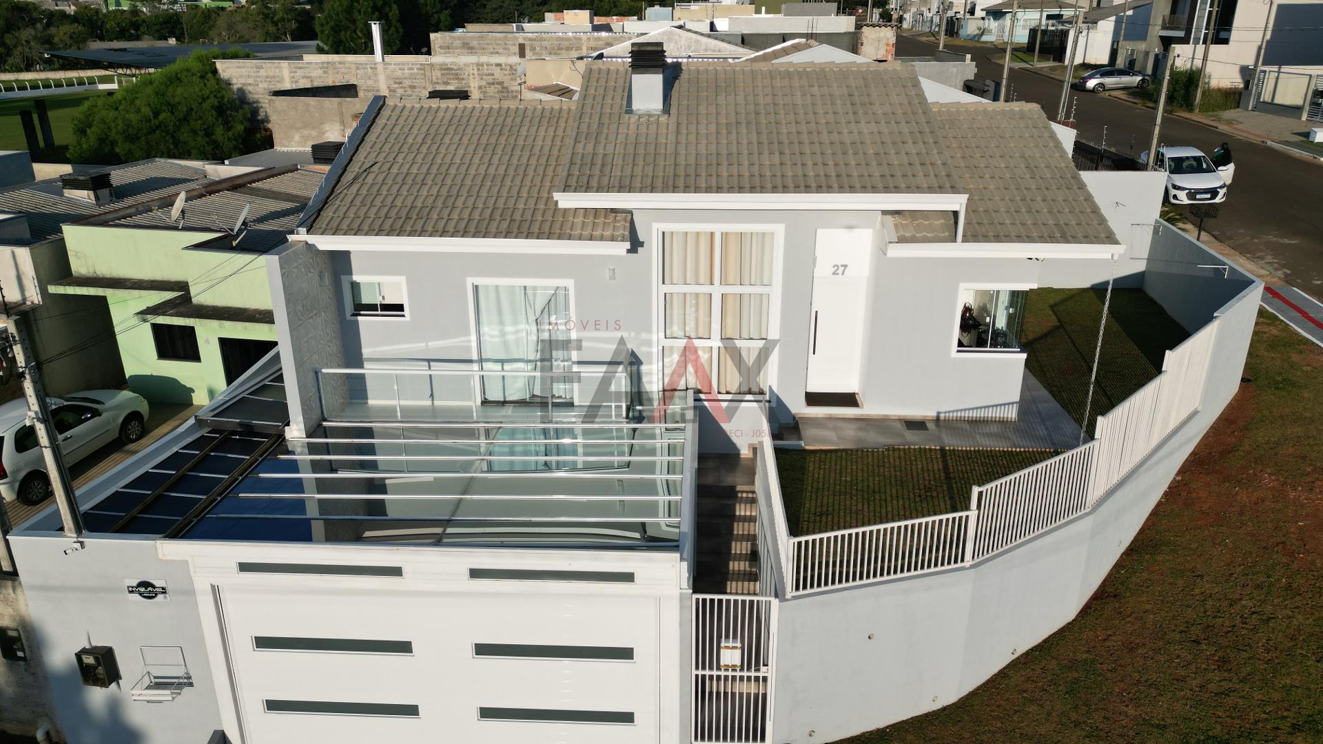 Casa Alto Padrão à venda ao lado do Estádio Waldomiro Gelinski em GUARAPUAVA