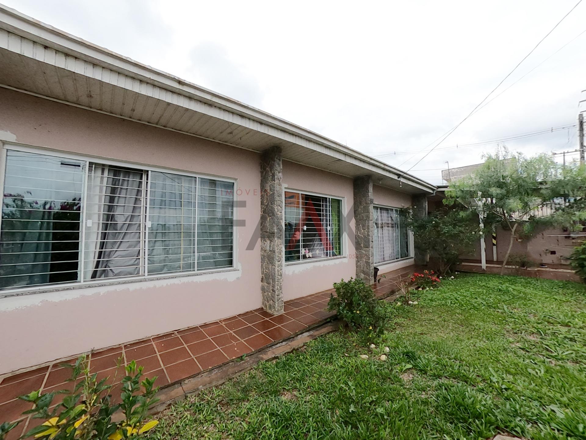 Casa para venda no Conradinho com 3 dormitórios em GUARAPUAVA - PR