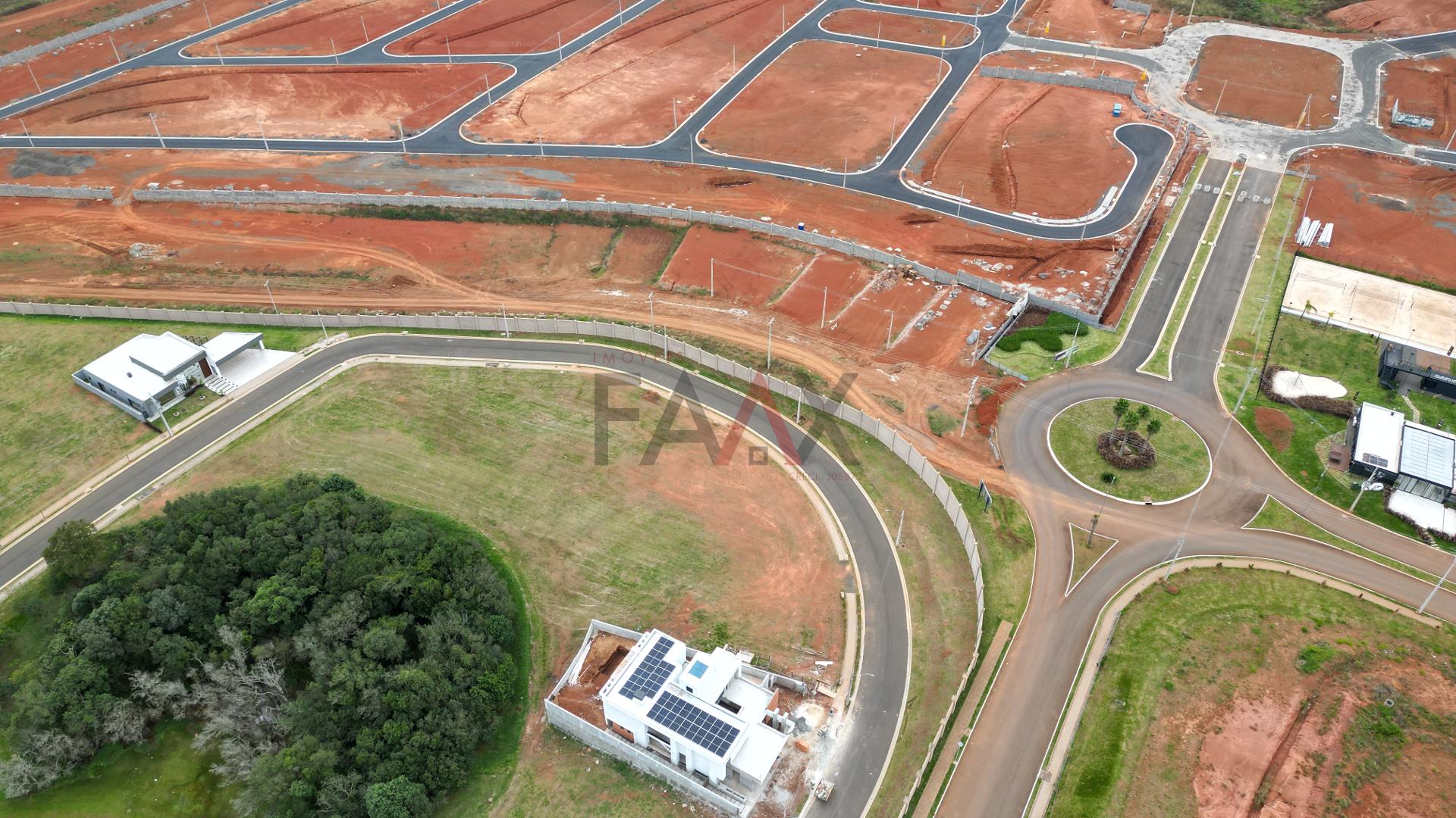 Terreno com 393,47m  a Venda no Grand forest em Guarapuava - PR