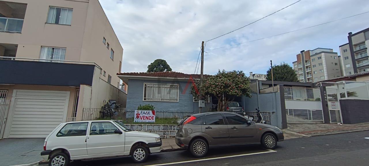 Casa comercial e residencial á venda no Centro em Guarapuava PR