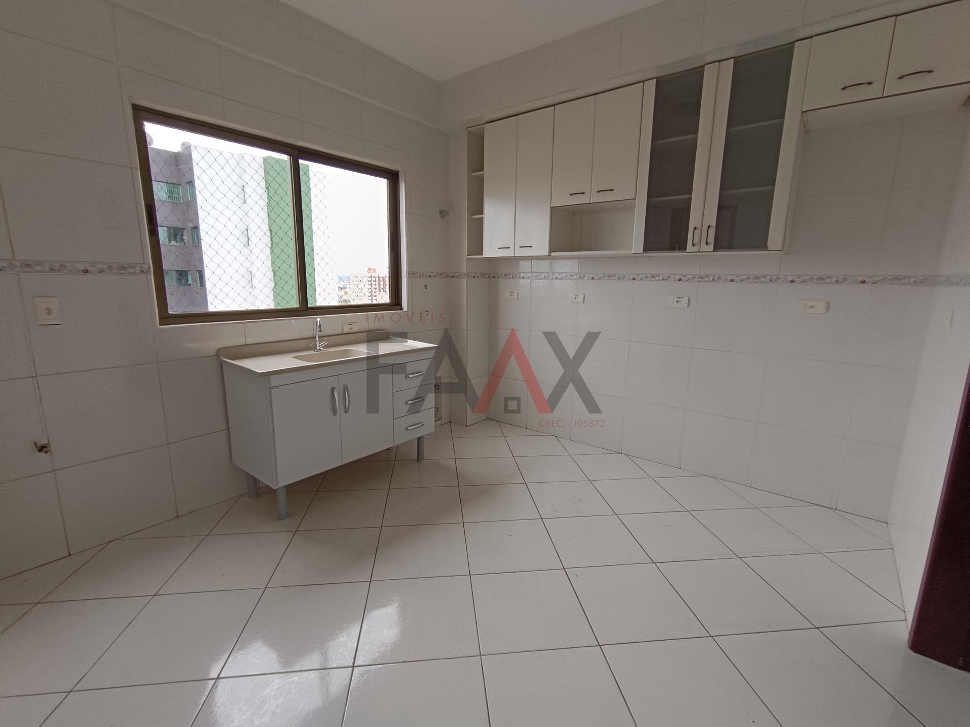 Apartamento para alugar com 2 quartos, 147m² - Foto 6