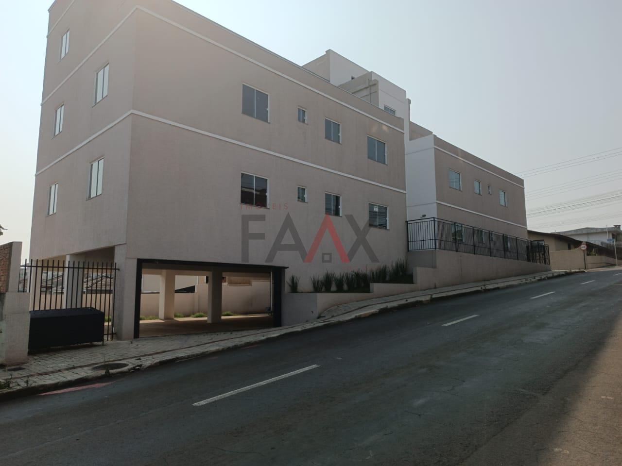 Casa Comercial à venda com 18 quartos, 921m² - Foto 3