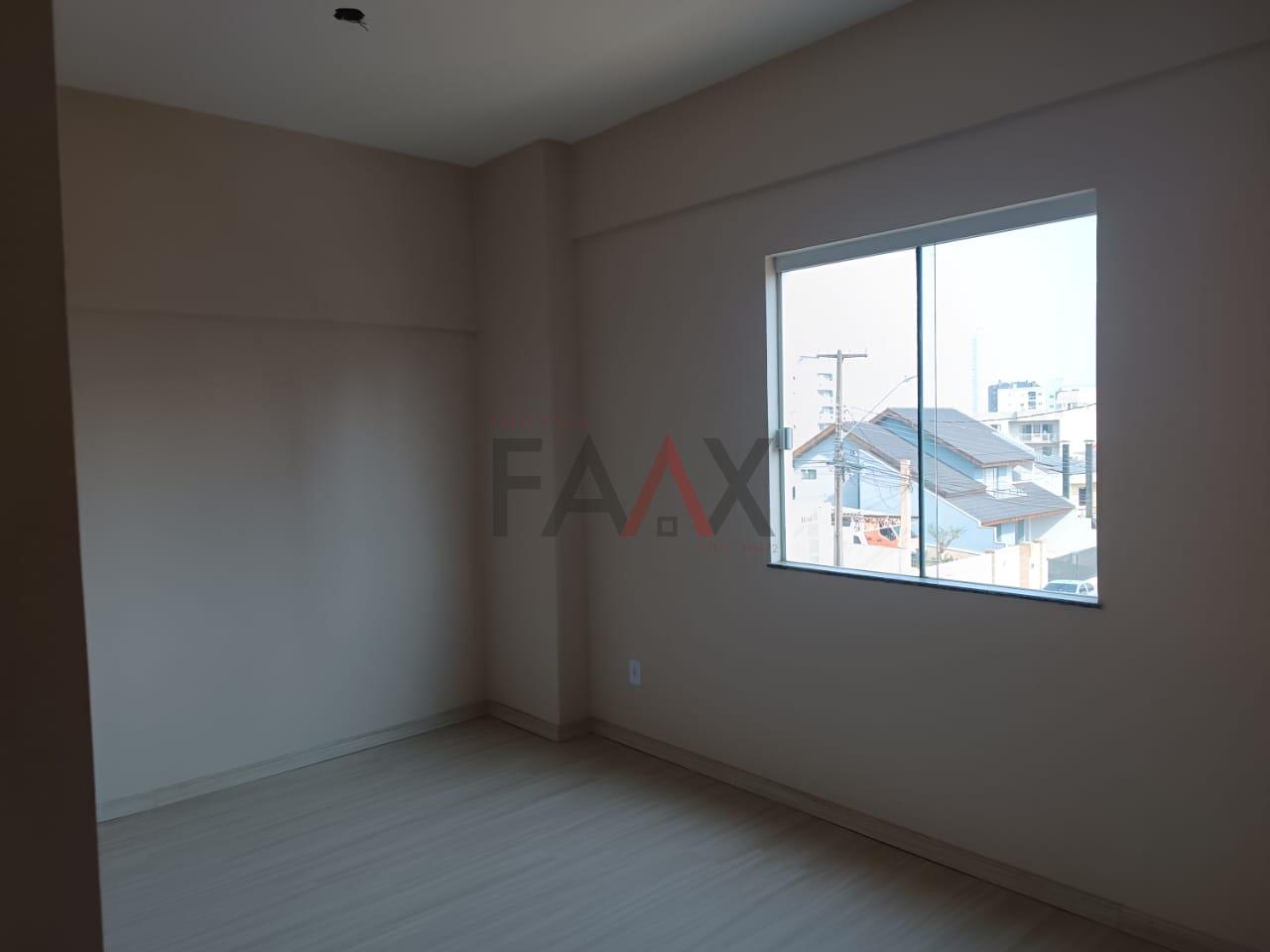 Casa Comercial à venda com 18 quartos, 921m² - Foto 10