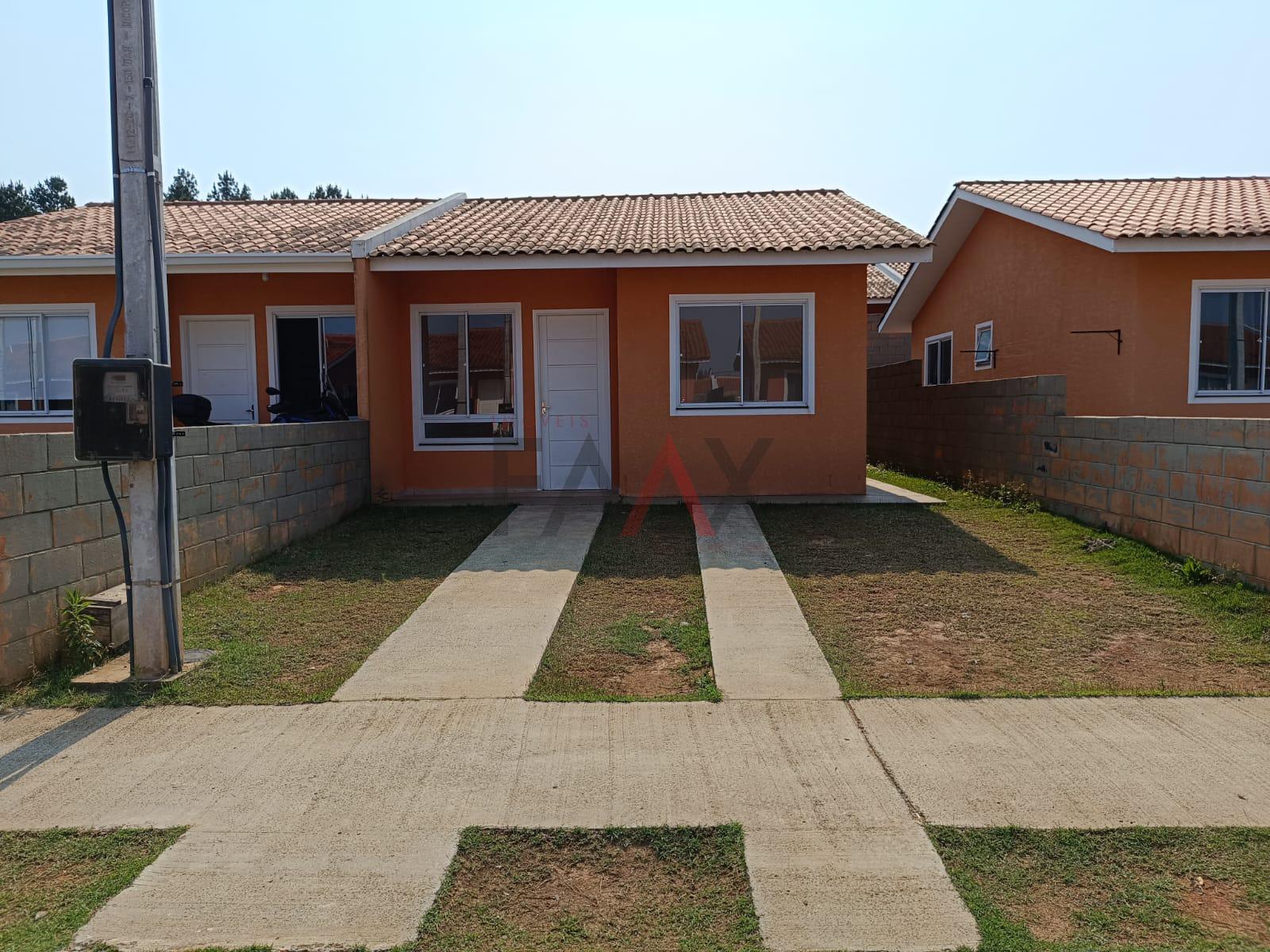 Casa de Condomínio à venda com 2 quartos, 48m² - Foto 1