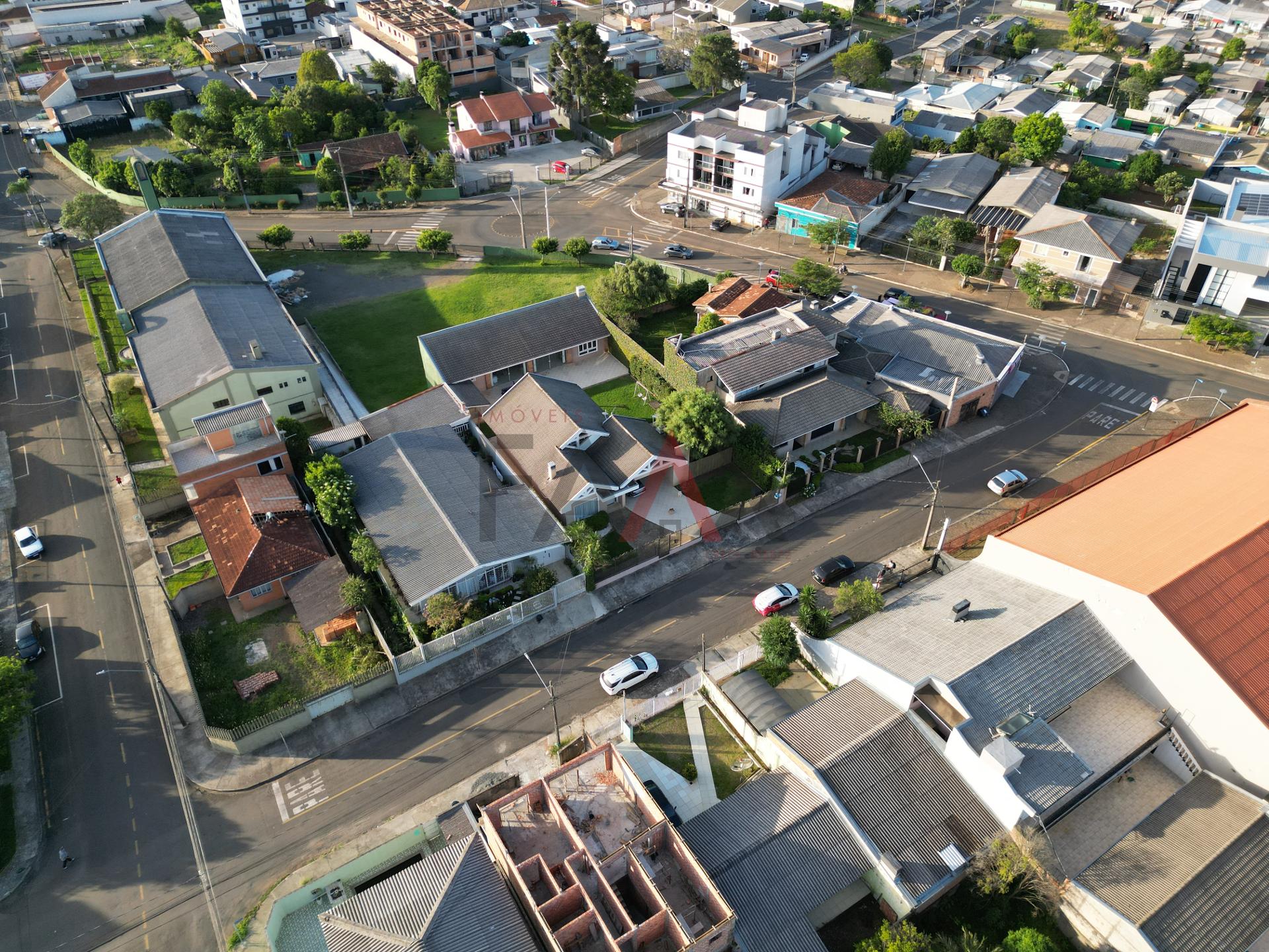 Casa à venda com 4 quartos, 280m² - Foto 53