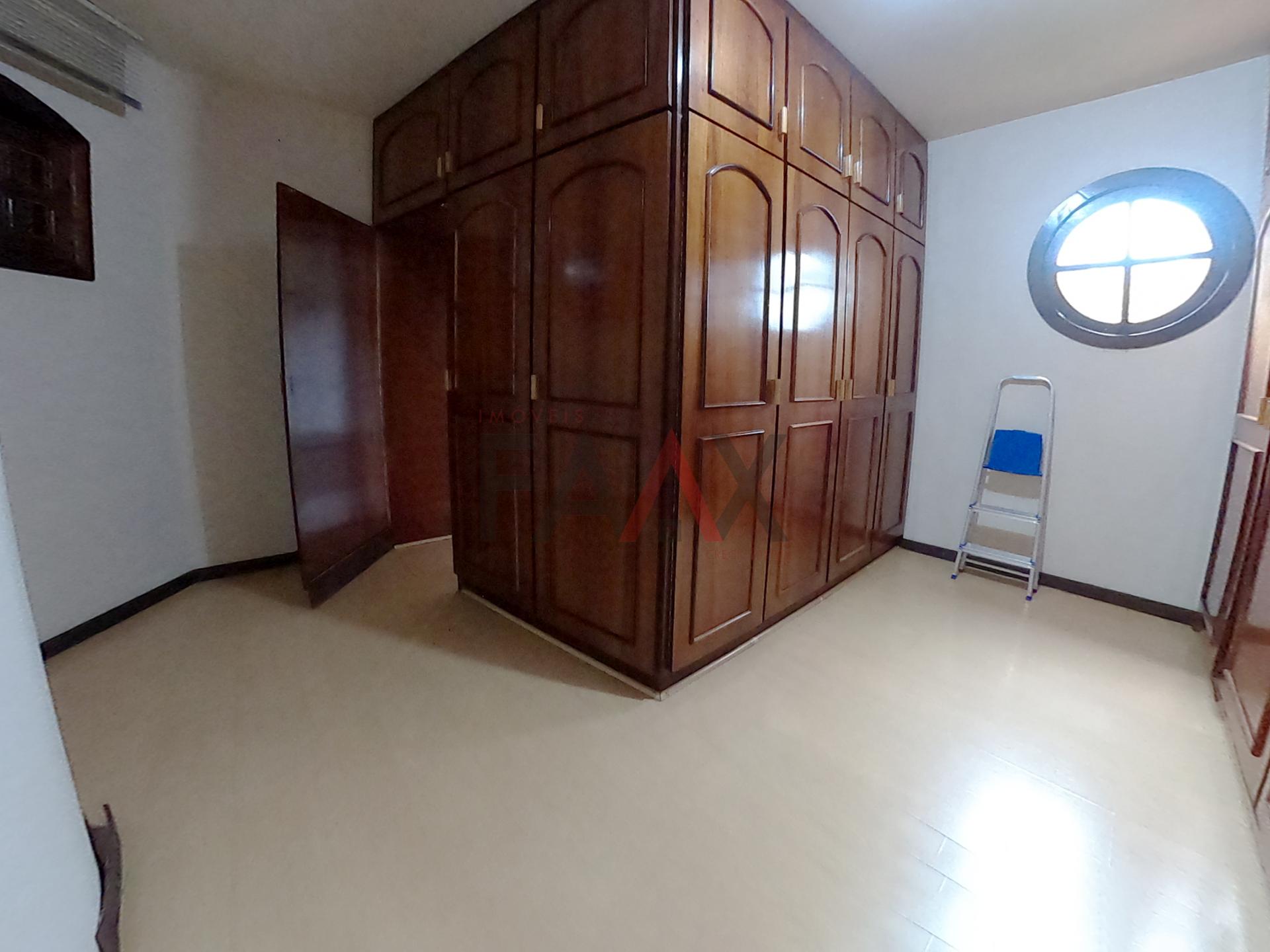 Sobrado à venda com 5 quartos, 362m² - Foto 29